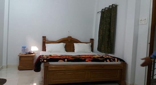 Dynasty Guest House Варанаси Экстерьер фото